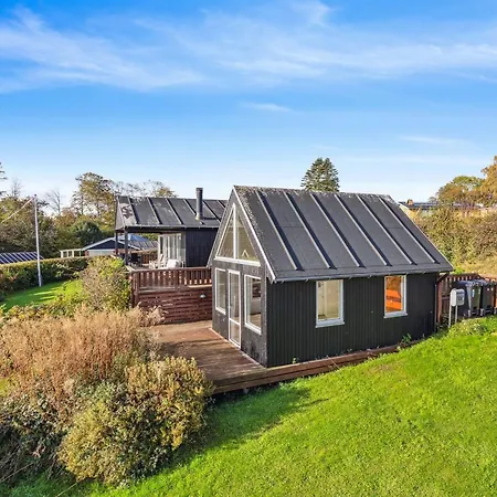 Holiday home Vanna - 500m From The Sea By Interhome