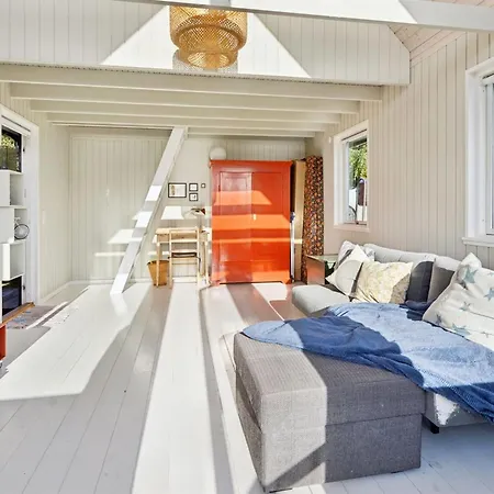 Vanna - 500m From The Sea By Interhome *
